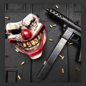 Meet your Posher, Corey